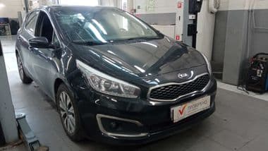 Kia Ceed 2017 года, 136 000 км - вид 2