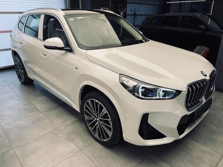 BMW X1, 2024 - вид 3