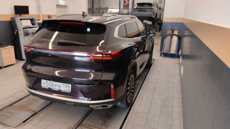 Exeed TXL 2022 года, 49 036 км - вид 2