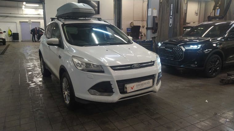 Ford Kuga 2014 года, 190 965 км - вид 2