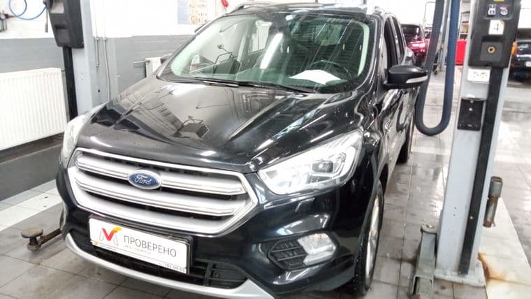 Ford Kuga, 2017
