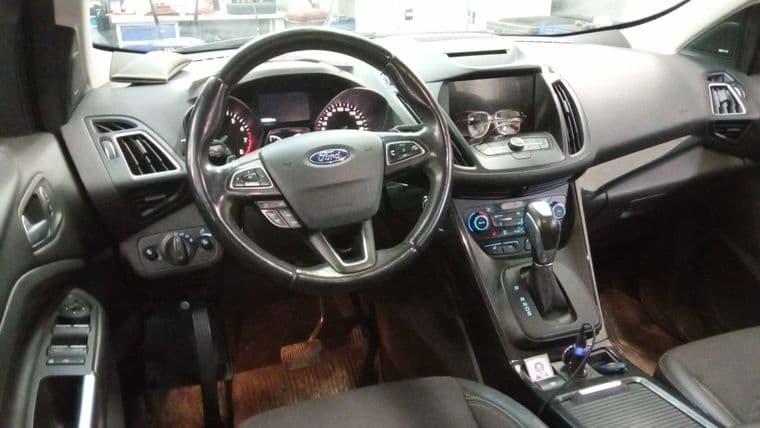 Ford Kuga, 2017 - вид 4