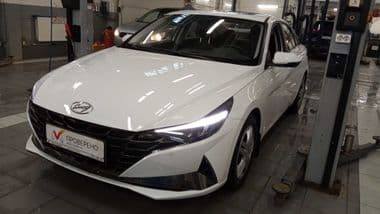 Hyundai Elantra 2023 года, 2 409 км - вид 1