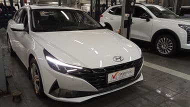 Hyundai Elantra 2023 года, 2 409 км - вид 2
