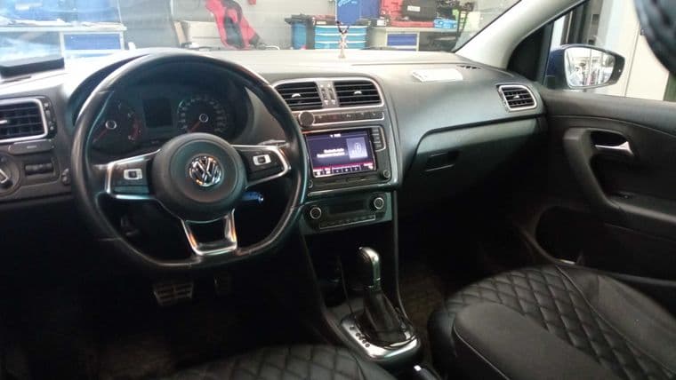Volkswagen Polo, 2018 - вид 4