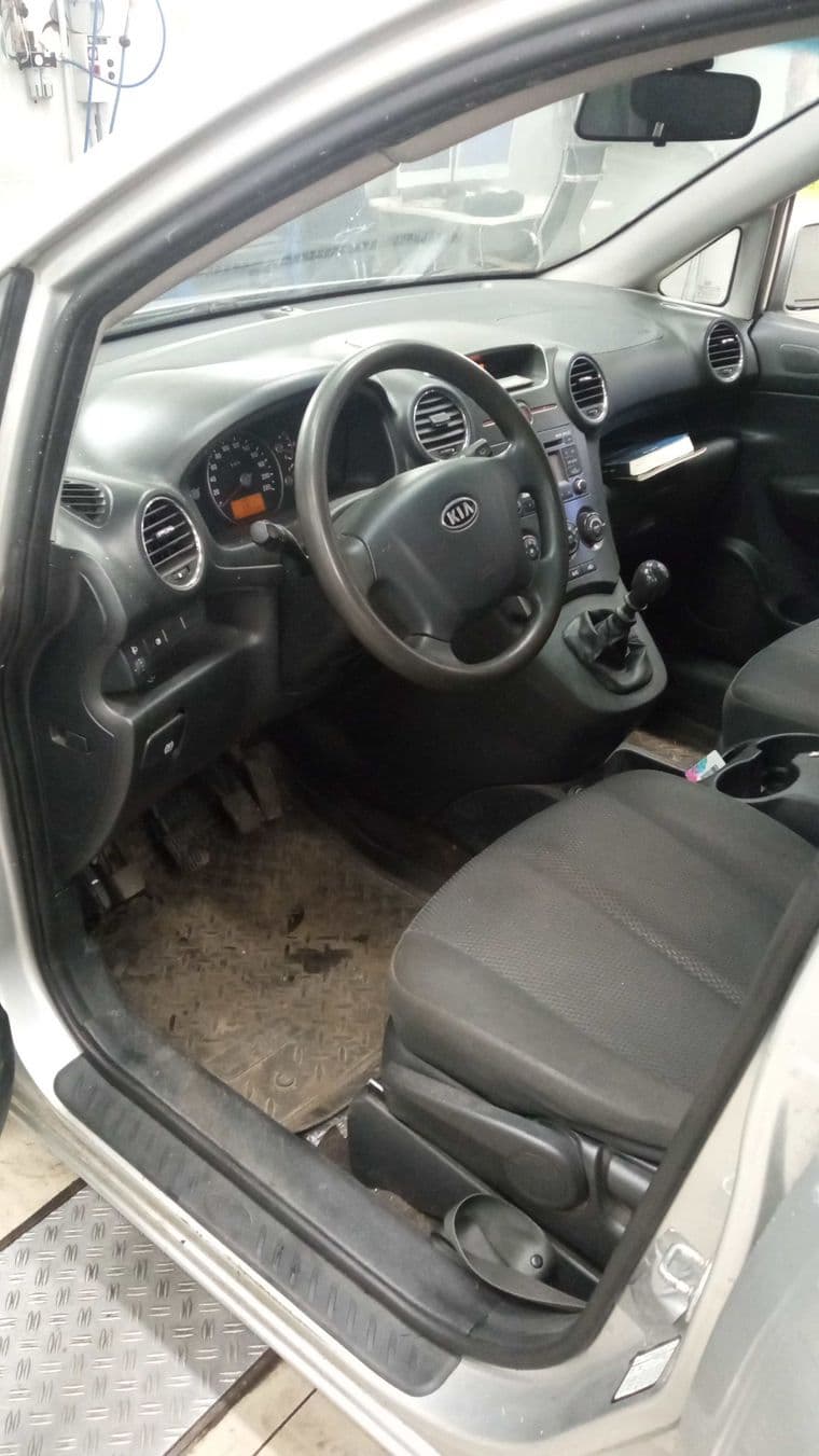 KIA Carens, 2011 - вид 4