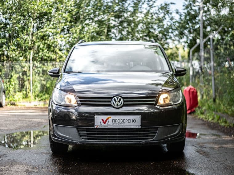 Volkswagen Touran, 2012 - вид 2