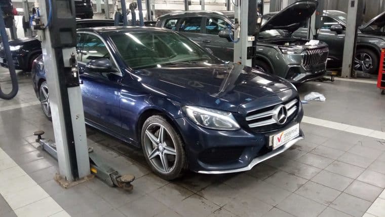 Mercedes-Benz C-класс 2016 года, 149 000 км - вид 2