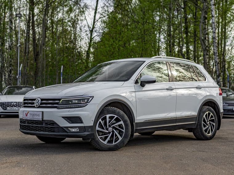 Volkswagen Tiguan 2018 года, 112 442 км - вид 1
