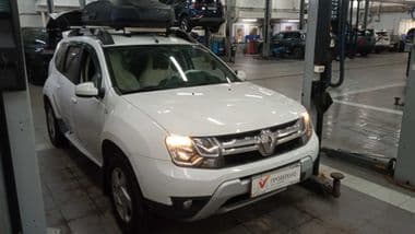 Renault Duster 2016 года, 167 085 км | VIN 99338 - вид 2