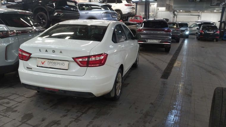 ВАЗ (LADA) Vesta, 2021 - вид 2