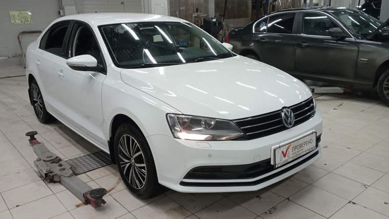 Volkswagen Jetta, 2016 - вид 1
