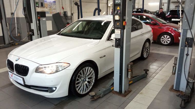 BMW 5 серия, 2013