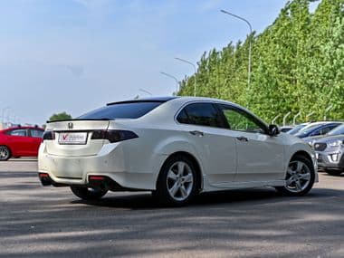 Honda Accord 2008 года, 260 383 км - вид 2