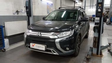 Mitsubishi Outlander 2020 года, 108 419 км | VIN 03213 - вид 1
