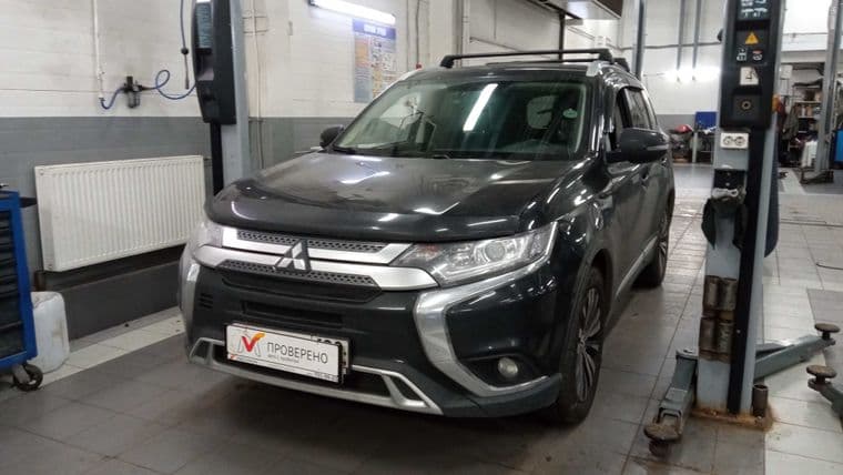 Mitsubishi Outlander 2020 года, 108 419 км | VIN 03213 - вид 1