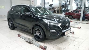 Hyundai Tucson 2018 года, 99 508 км - вид 2