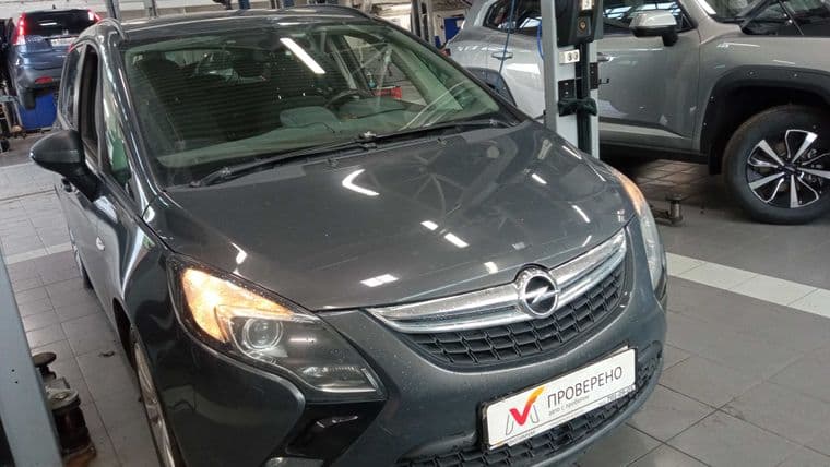 Opel Zafira, 2014 - вид 1