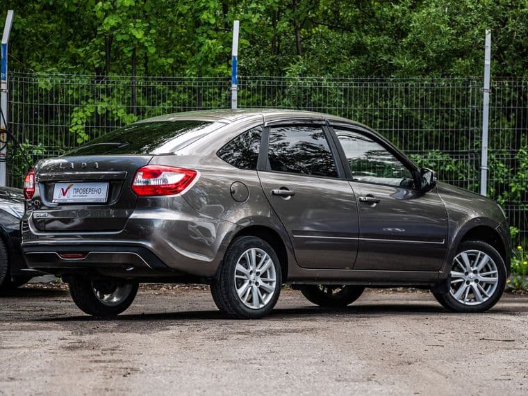 ВАЗ (LADA) Granta, 2022 - вид 1