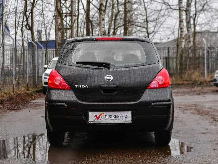 Nissan Tiida, 2011 - вид 3