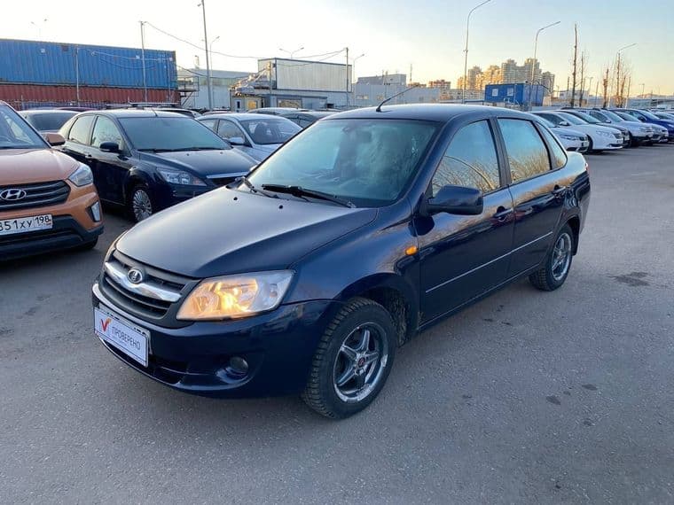 ВАЗ (LADA) Granta, 2013