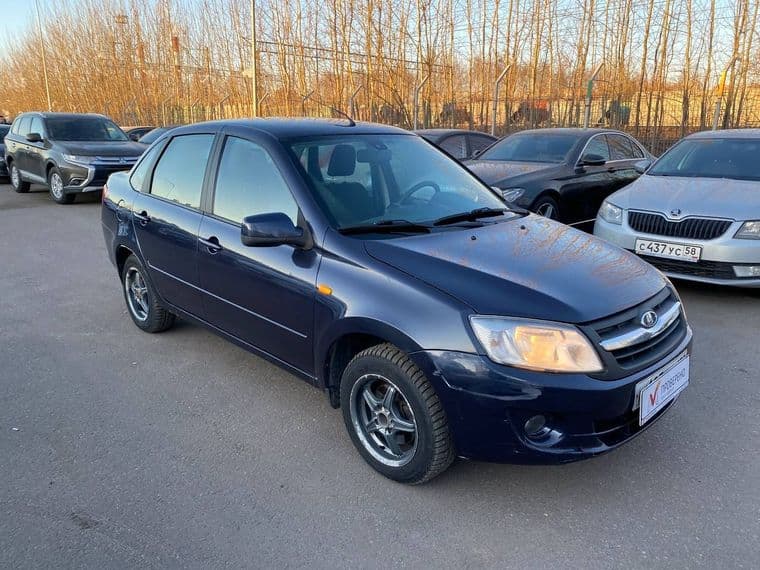 ВАЗ (LADA) Granta, 2013 - вид 2