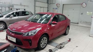 Kia Rio 2018 года, 251 867 км - вид 1
