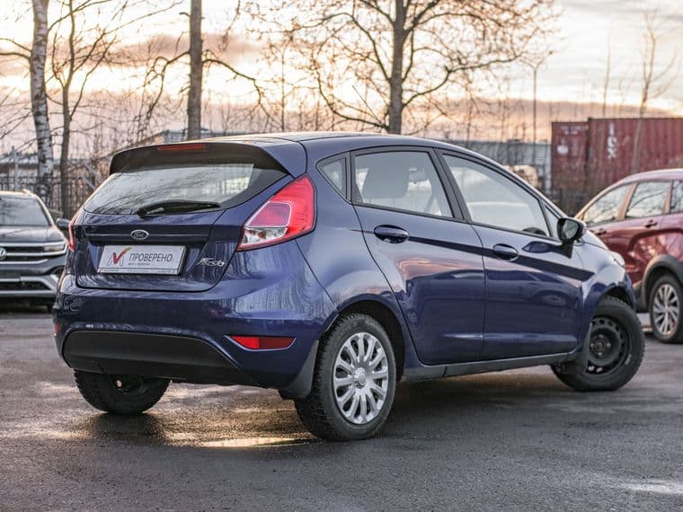 Ford Fiesta 2016 года, 109 693 км - вид 2