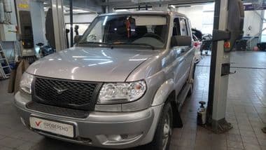 УАЗ Patriot 2012 года, 96 098 км - вид 1