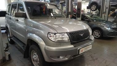 УАЗ Patriot 2012 года, 96 098 км - вид 2