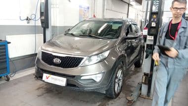 KIA Sportage 2014 года, 146 000 км - вид 1