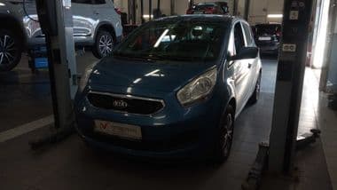 KIA Venga 2014 года, 99 000 км - вид 2