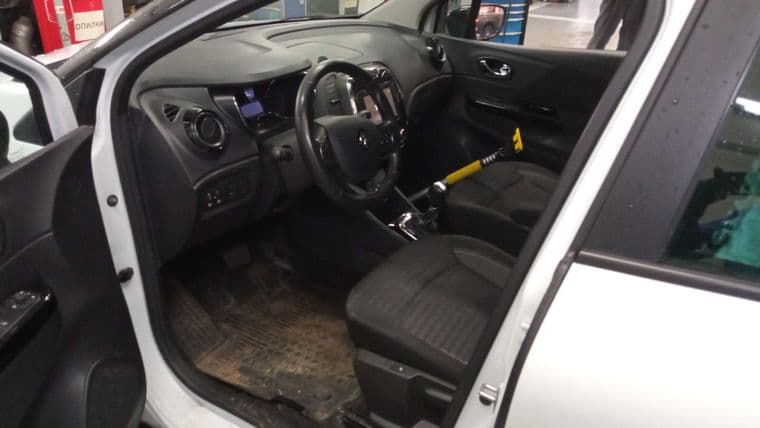 Renault Kaptur, 2017 - вид 4