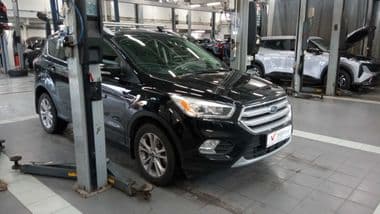 Ford Kuga 2017 года, 113 637 км - вид 2