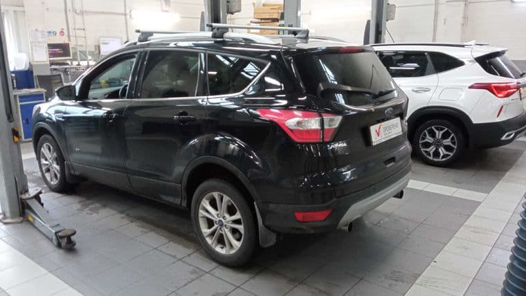 Ford Kuga, 2017 - вид 3
