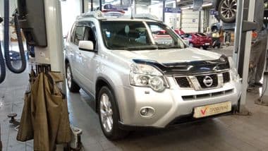 Nissan X-Trail 2014 года, 208 568 км - вид 2