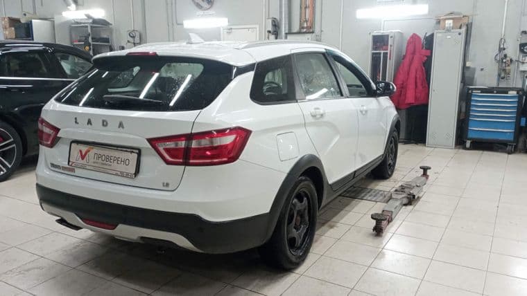 ВАЗ (LADA) Vesta Cross, 2018 - вид 2