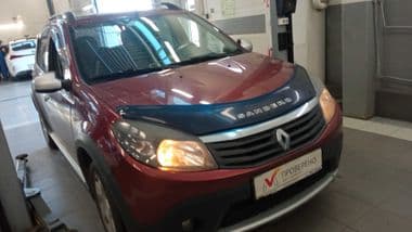 Renault Sandero Stepway 2012 года, 114 000 км - вид 2
