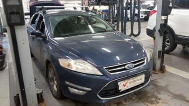 Ford Mondeo 2013 года, 337 745 км - вид 2