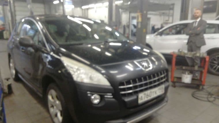 Peugeot 3008 2012 года, 247 531 км - вид 2