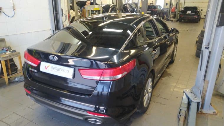 KIA Optima 2017 года, 98 852 км - вид 2