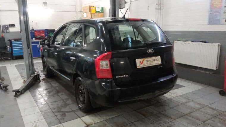 Kia Carens, 2009 - вид 3