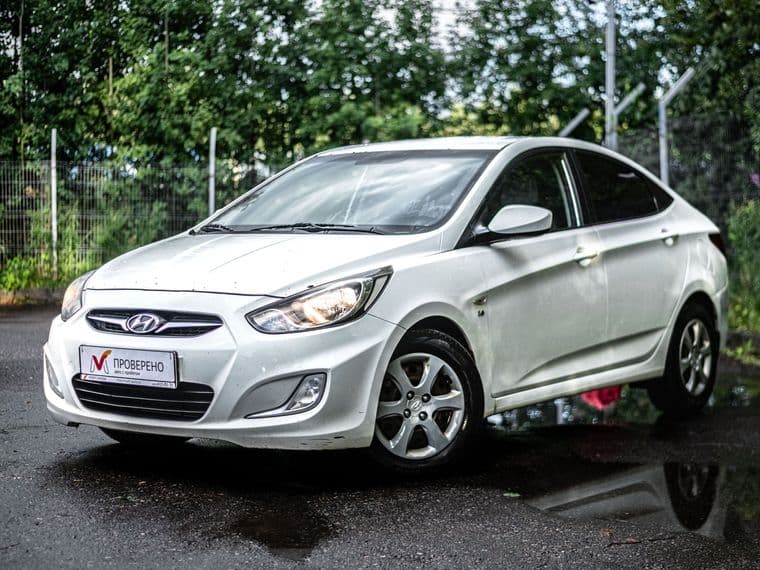 Hyundai Solaris 2013 года, 275 000 км - вид 1