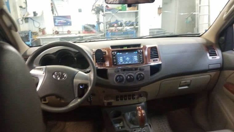 Toyota Fortuner, 2012 - вид 4