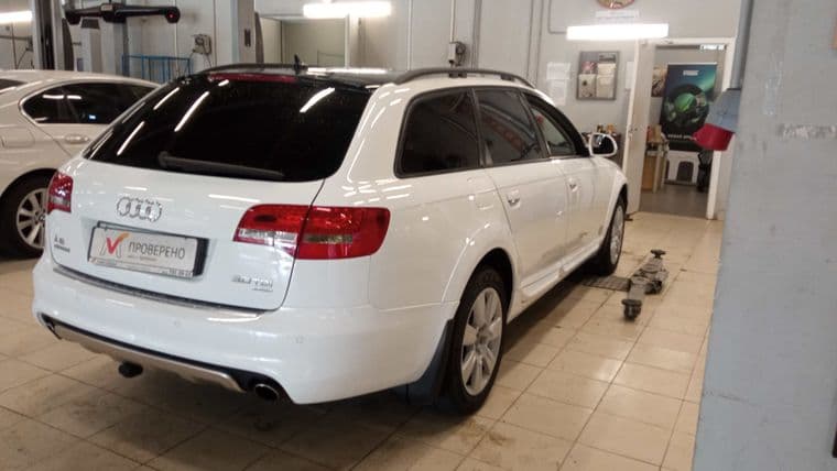 Audi A6 Allroad Quattro, 2010 - вид 2