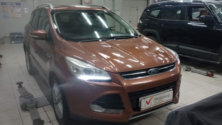 Ford Kuga 2013 года, 219 307 км | VIN 04607 - вид 1