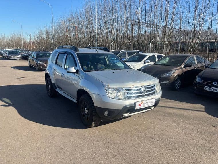 Renault Duster, 2013