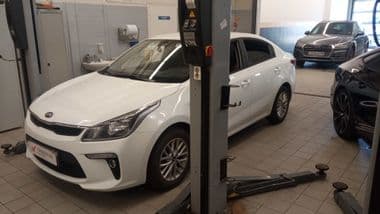 KIA Rio 2020 года, 66 066 км - вид 1