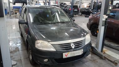Renault Logan 2010 года, 236 314 км - вид 2