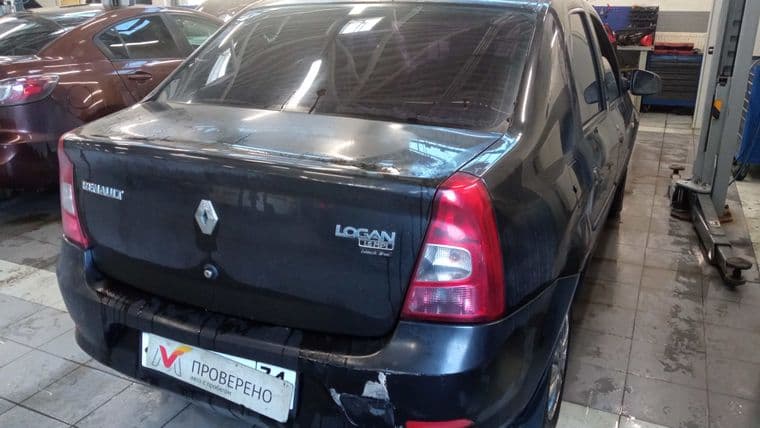 Renault Logan, 2010 - вид 2
